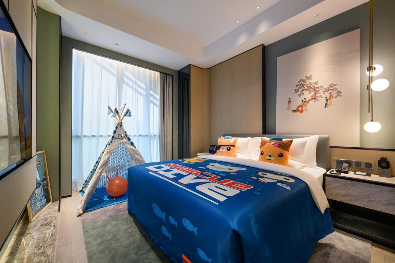 Novotel Shanghai Caohejing 외부 사진